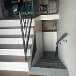 с террасой и видом на озеро в стрезе *