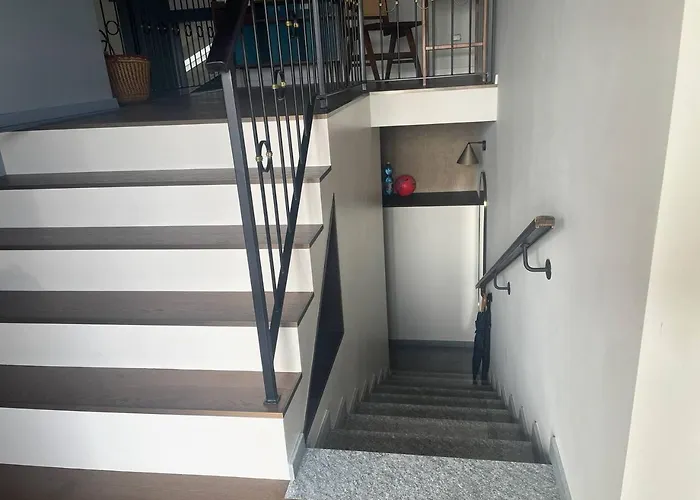 с террасой и видом на озеро в стрезе *