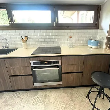 Apartman с террасой и видом на озеро в стрезе Stresa